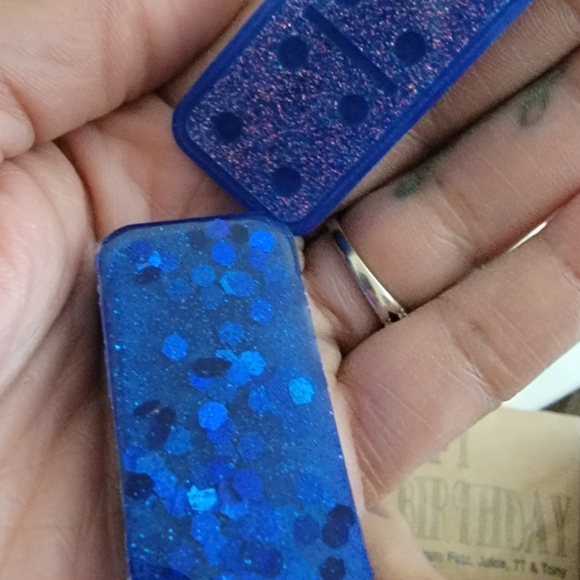 Custom dominos - Picture 2 of 2